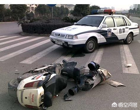 普法微堂，丨电动自行车发生交通事故，如何进行责任划分？