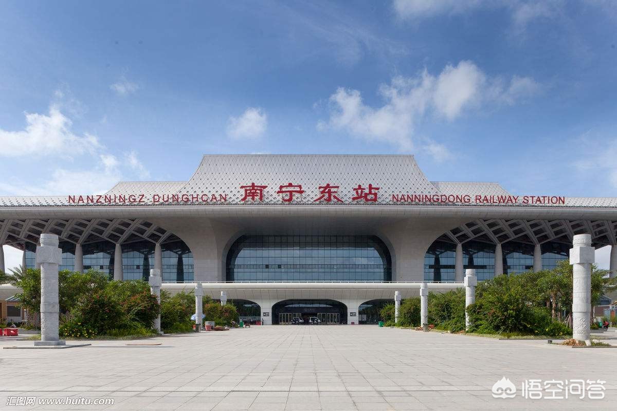 南宁市和深圳哪个较强