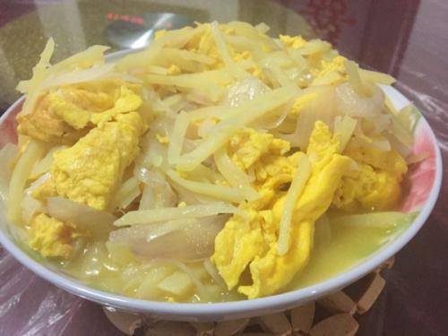 一家三口吃鸡蛋中毒