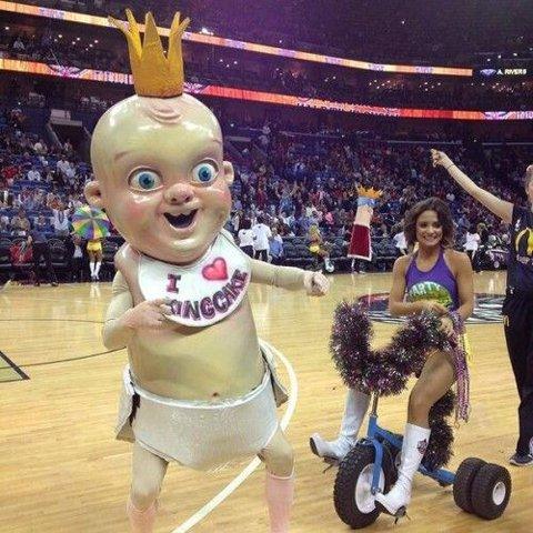 看完这些吉祥物，谁还敢说“康康”丑?