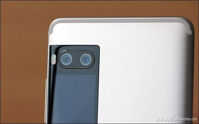买手机赠画屏？魅族PRO 7深度评测体验