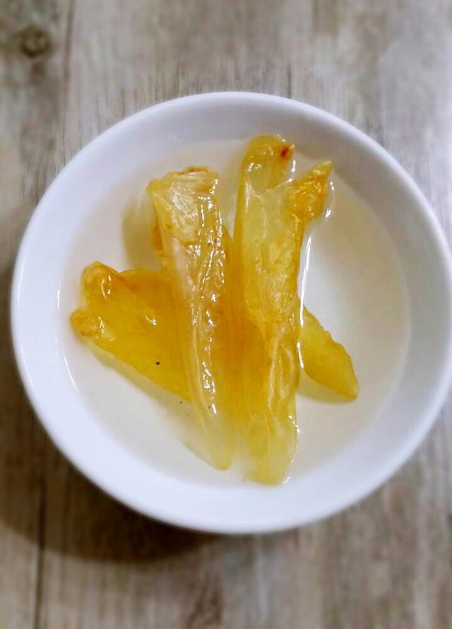 羊骨花胶鸡汤 2026年羊骨花胶汤的功效与作用 羊骨花胶鸡汤 2026年羊骨花胶汤的功效与作用