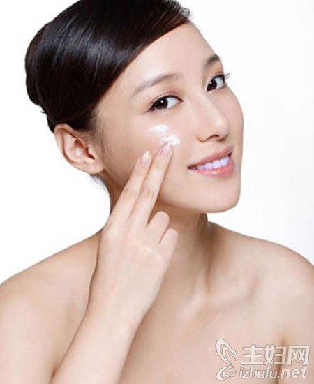 鱼尾纹的形成原因 达人支招鱼尾纹怎么去除的小妙招