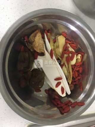 花胶猴头菇炖鸡的做法 2026年花胶猴头菇炖鸡的做法窍门