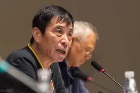 小球队应该感谢足协！不靠母公司输血，恒大最多才4亿多收入图片