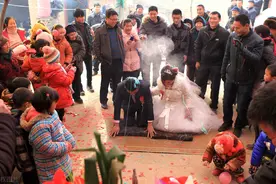 农村俗语“三六不迎门，迎门半月妻”，啥意思？三六不能婚娶？图片