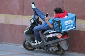 2款外卖电动车来袭，配大容量电池，最高的续航125公里图片