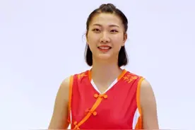 “小苹果”袁心玥：13岁离家，在母亲的泪光中崛起图片