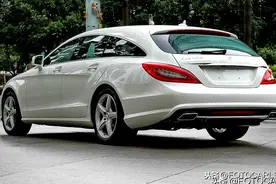 奔驰CLS350猎装豪华版，侧面辨识度极高，这尾厢谁不爱！图片