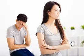 我掉进了男闺蜜的温柔陷阱，和长达5年的爱情一刀两断图片