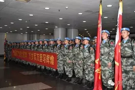 独家报道：中国第19批赴利比里亚维和部队出征 任务为期一年图片