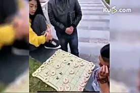 【现在美女都这样健身你们见过吗】搞笑视频 搞笑集锦 笑死人不偿命_标清图片