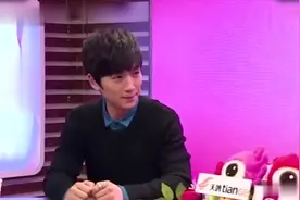 朱一龙早期采访被问到女朋友的part，反应简直萌萌哒！