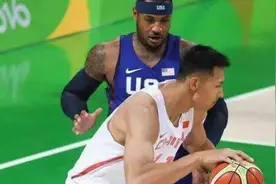 易建联为什么能在美职篮立足？看了奥运会上的这一球你就知道了！视频封面