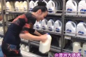 新西兰人均月薪五千纽币（2万3人民币），衣食住行花多少钱？#新西兰 #国外生活 #生娃养娃育娃 #出国出国