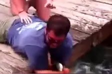 天啊！这么大的鱼精，还能吃吗？视频封面