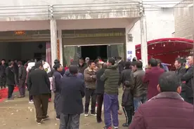 贵州农村小伙结婚，婚房还没有装修好视频封面