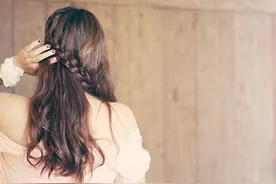 3分钟大变气质女神！教你7款简单又好看的头发扎法图片