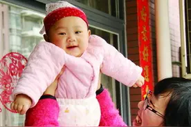 产后3个月 当心“妈咪手”图片