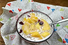 黄桃西米露的做法图片