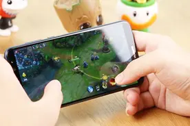 华为首款四摄全面屏手机麦芒6，三大特色功能实测看完你会买吗？视频封面