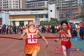 通江县实验小学在全县运会中摘得小学组桂冠图片