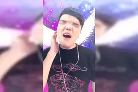 上帝为你关上一扇门同时打开了另一扇门，小伙加油