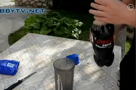 太神奇了！可乐中加入盐后...图片