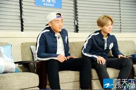 《奔跑吧兄弟4》王祖蓝逆袭失败郑恺鹿晗以弱胜强KO对手图片