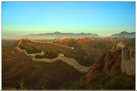 2016金山岭长城马拉松赛后记------伟哥哥在奔跑图片