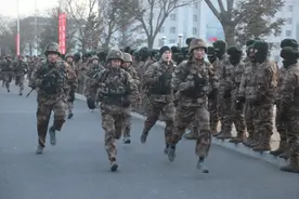 陆军特战部队实战化训练向精确作战升级转型图片