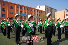 承德市实验小学成功举办春季田径运动会图片
