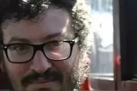 美国一教授演算数学公式 被误认恐怖分子“请”下机图片