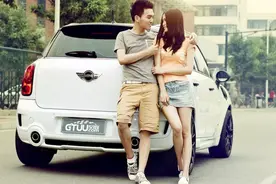 最近老婆总是神神秘秘，下班也不让我去接图片