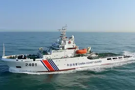 中国海警再出动4艘舰船巡航钓鱼岛图片