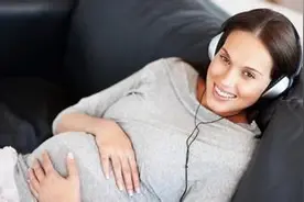 孕妇给宝宝进行音乐胎教时4大禁忌图片