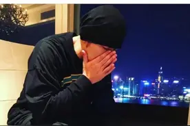 周杰伦演唱会歌迷点蔡依林的歌 昆凌就坐在台下图片