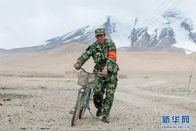 永不消逝的“移动界碑”——帕米尔高原上的守护图片