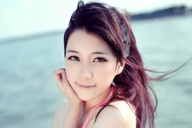 和女友分手三个月后，她突然来找我订婚，得知真相后我呵呵一笑。图片