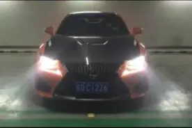 社会实验：美女开豪车前去搭讪，这成功率！图片