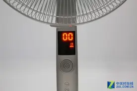 对抗夏日炎热 美的智能风扇成不二之选图片