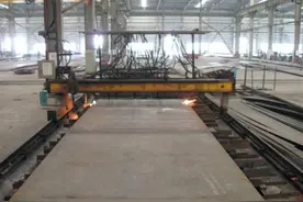 一座高架桥建起来难不难，看看这些基础的施工图片就知道了图片