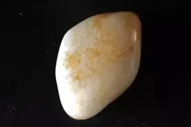 玉其实也是石头，为什么可以卖的那么贵？图片