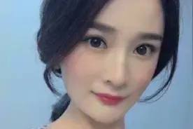 她是杨幂替身，因颜值太高被质疑整容，如今大方晒孩子力证纯天然