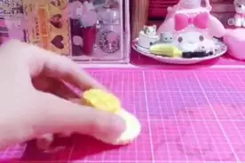 涨姿势 萝莉女王DIY橘子华夫饼拼盘 整个人都萌化了图片