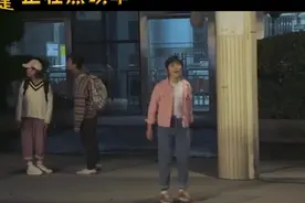 张子枫彭昱畅兄妹 车站不忍分别 催泪弹来一发 高清视频封面