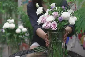 你知道买回家的鲜花，怎么处理才好看吗图片