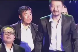 黄海波低调复出拍戏 搭档小宋佳张馨予视频封面