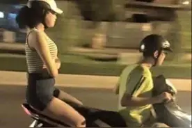 同学手机被老师收了，等同学讨回来之后发现游戏全部通关了！图片
