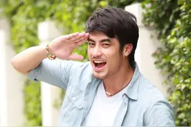 泰国俊俏男星Boy-很帅气！很阳光！爱穿西服的邻家大男孩！图片